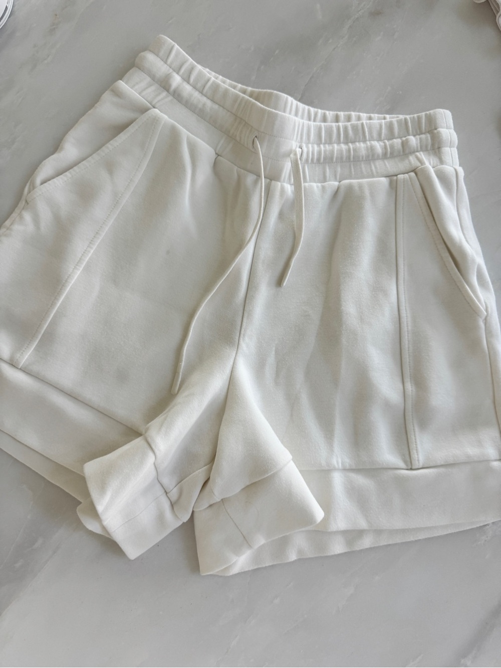 Varkey High Rise Women’s Shorts - Pristine - Picture 3 of 7